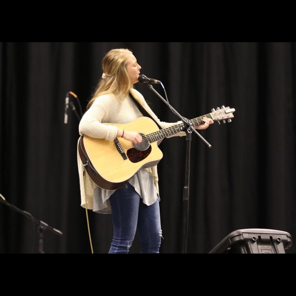 Meet your Posher, Rheagan